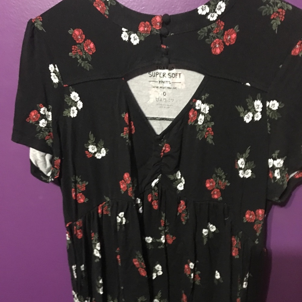 Torrid babydoll hi-lo shirt size 0